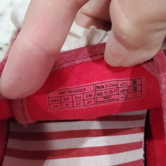 Vionic Pink Sneakers with White Laces - Picture 5 of 10